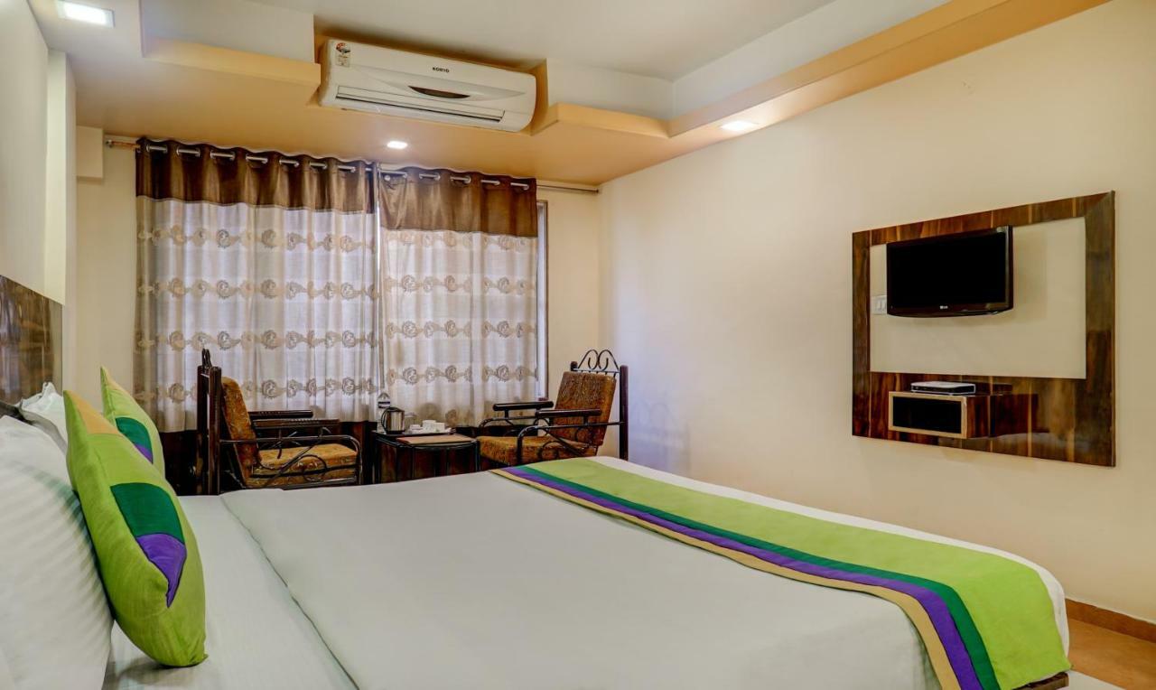 Mountview Resort & Spa Lonavala Esterno foto
