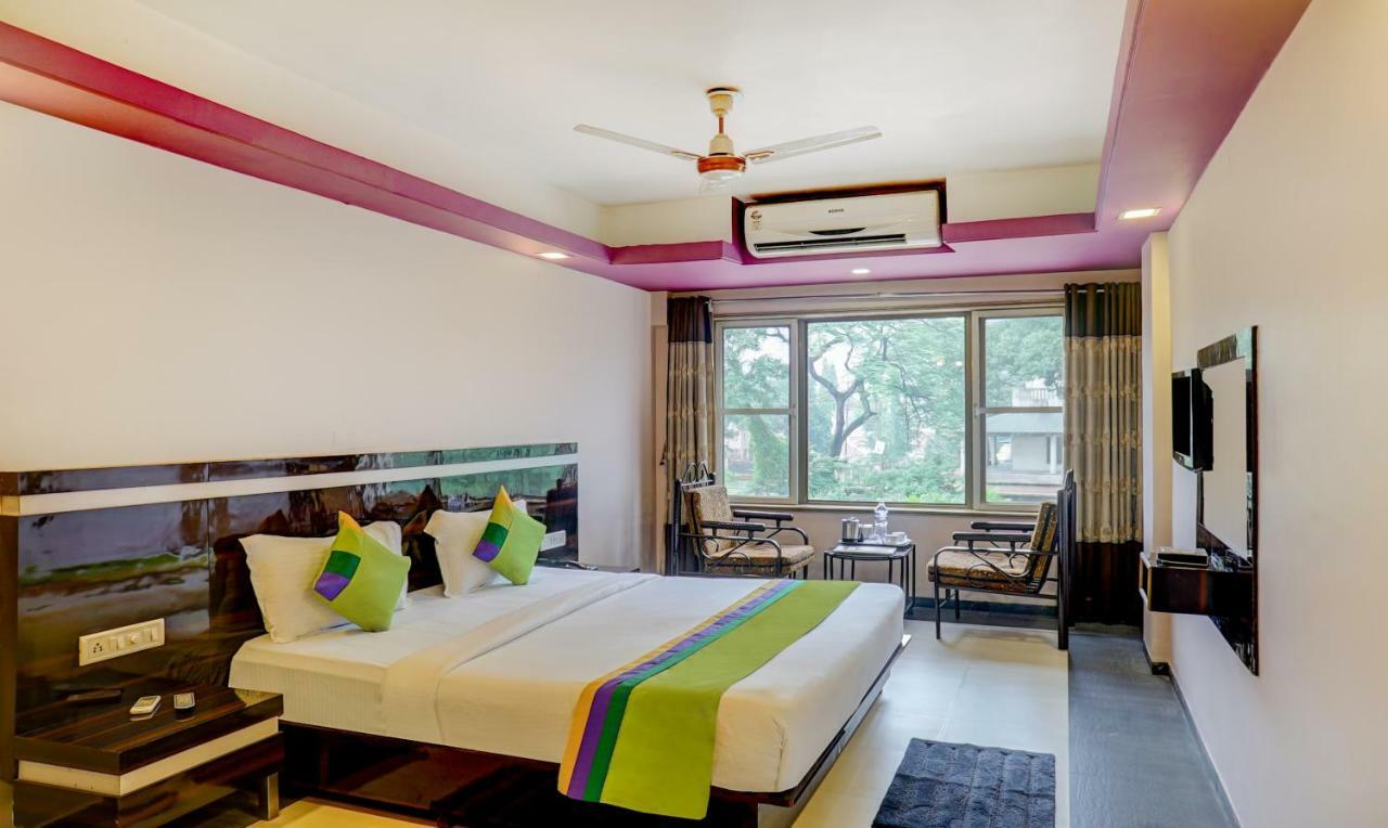 Mountview Resort & Spa Lonavala Esterno foto
